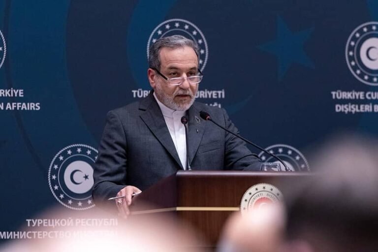 عباس عراقچي:د امریکا مستقیمې مداخلې د ایران وضعیت د تیرې جګړې په پرتله ډېر پیچلی کړی