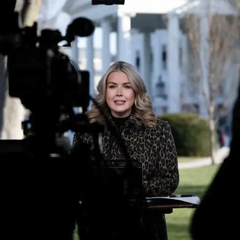 کارولین لیویت:تهران د پردو شاته د جوړجاړي غوښتنه کوي؛ خو په مخامخ دریځ کې تونده لهجه کاروي