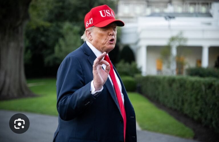 ټروت سوشیال:پر ایران د برید او د خلکو په ملاتړ مو الوتک وړونکې سمندرې بیړۍ د عمان خلیج ته واستوله