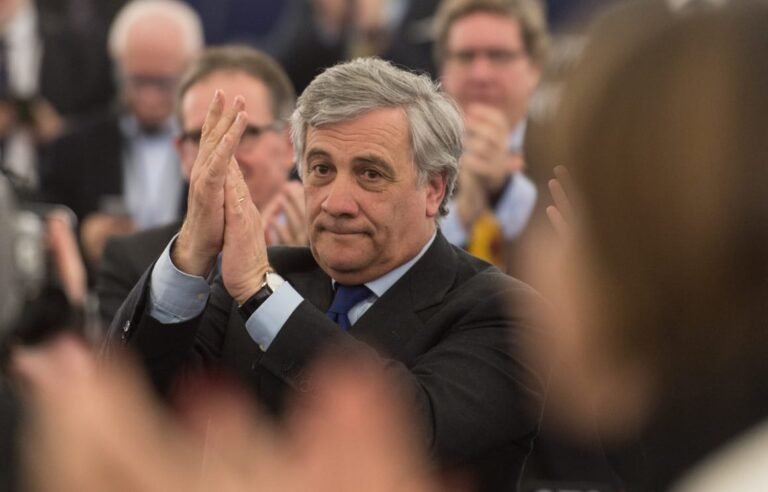 د ایټالیا د بهرنیو چارو وزیر:د اروپايي اتحادیې په ناسته کې د ایران سپاه پاسداران د ترهګرو په لېست کې د شاملولو وړاندیز کوم