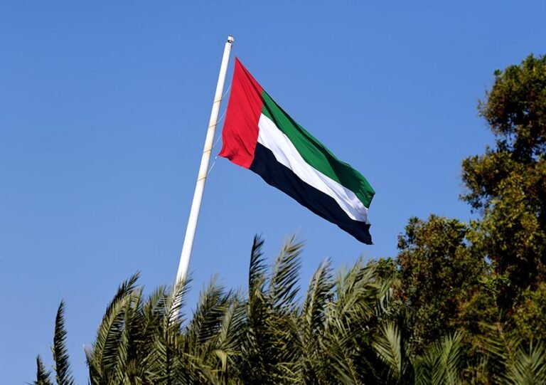 متحده عربي امارات:زموږ خاوره او هوايي فضا د ایران پر وړاندې د برید لپاره نه کارول کېږي