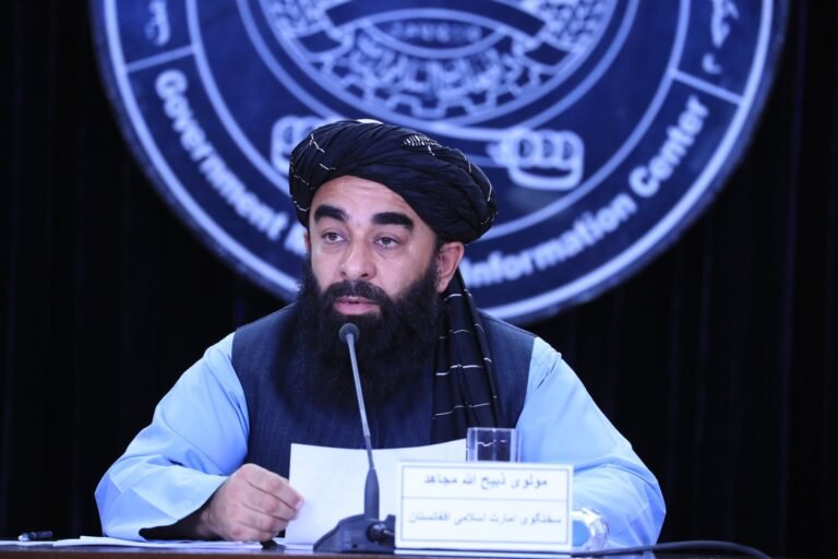 ذبیح‌الله مجاهد:د پاکستان د بریدونو ځواب به پوځي وي، نه د هغوی پڅیر ملکي