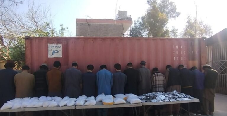 د طالبانو حکومت:د ننګرهار ولایت، جلال‌آباد او هسکې مېنه ولسوالۍ کې د نشه‌يي توکو ۲۵ قاچاقبران نیول شوي