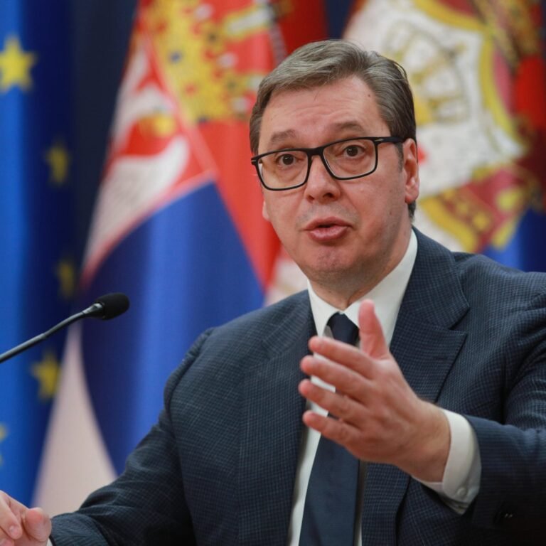 د صربستان ولسمشر:ښايي امریکا په ۴۸ ساعتونو کې پر ایران برید وکړي