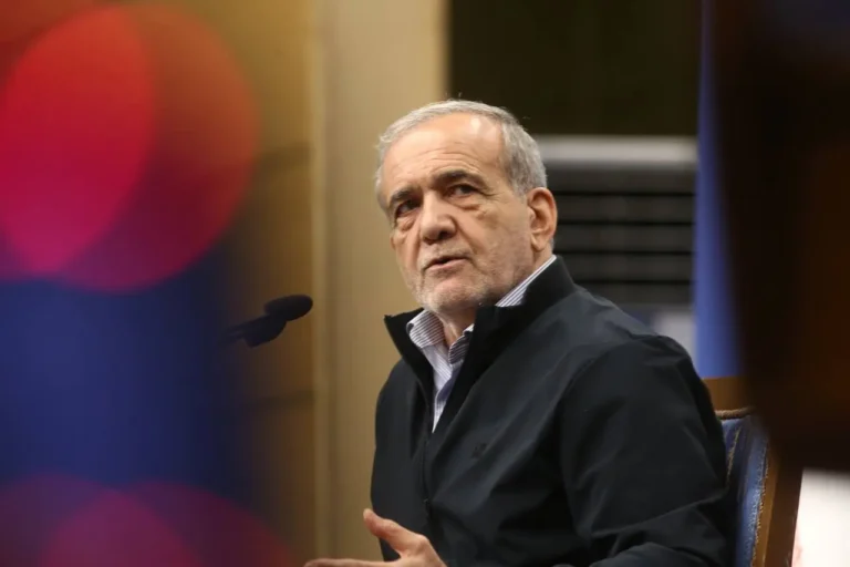 مسعود پزشکیان:امریکا سره سوله ییزې خبرې مثبت ګام دی، خو ایران هیڅ کله د زور ژبه نه مني