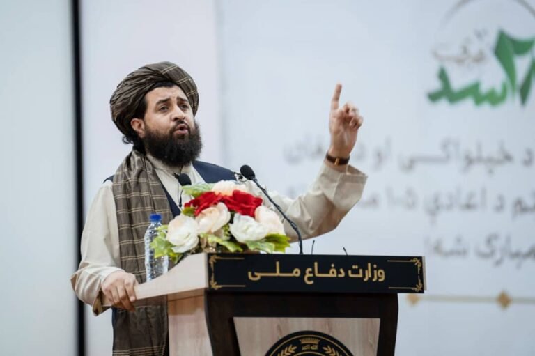ملا یعقوب مجاهد:پاکستان غوښتل د ډیورنډ فرضي کرښې لپاره د رسمي سرحد اصطلاح وکارول شي؛ خو افغان لوري دا د ملت موضوع بللې