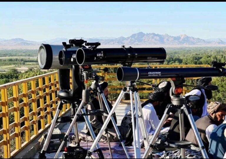 عبدالرحیم راشد:خلک دې د میاشتې د لیدلو لپاره خپلو سیمو کې هڅه وکړي