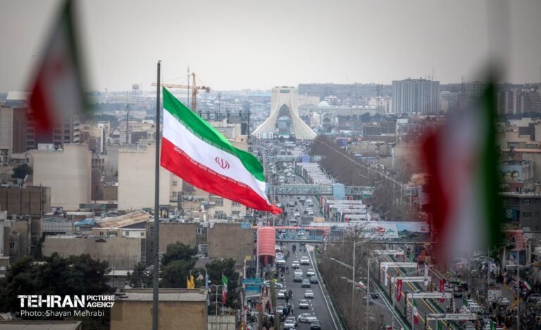 ایران؛شنبې ورځ د کوچني اختر لومړۍ ورځ اعلان کړه