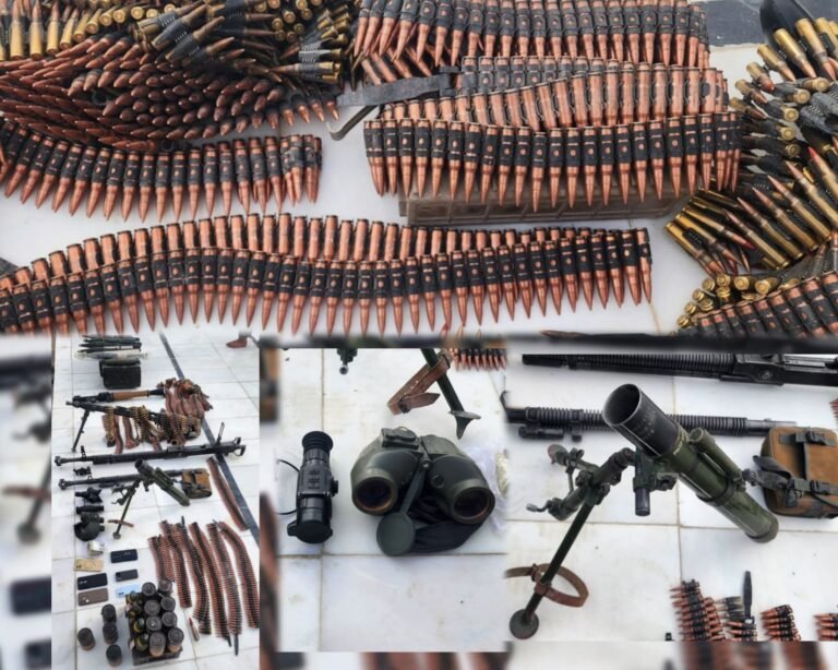 د طالبانو حکومت د ملي دفاع وزارت:تېره شپه د کندهار ډیورنډ فرضي کرښې ته څیرمه ۳۰ پاکستاني پوځیان وژل شوي