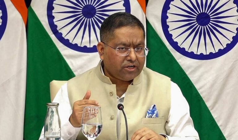 رندهیر جیسوال:پر افغانستان د پاکستان بریدونه غندو، د افغانانو ځمکنۍ بشپړتیا ته باید درناوی وشي