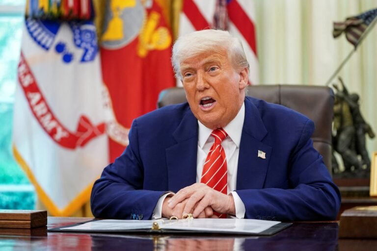 د خلیج هېوادونه ټرمپ ته:ایران کې دې جګړه د دغه هېواد د ځواکونو تر کمزوري کېدو دوام وکړي