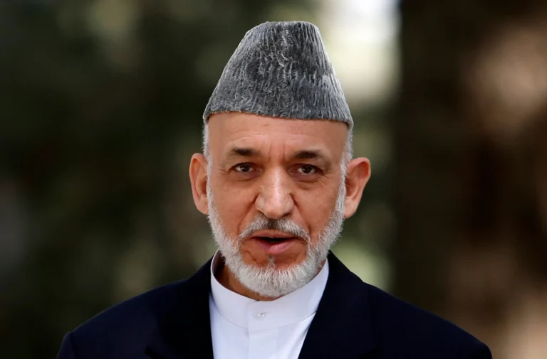 حامد کرزی:پاکستان دې له افغانستان سره دښمني پرېږدي