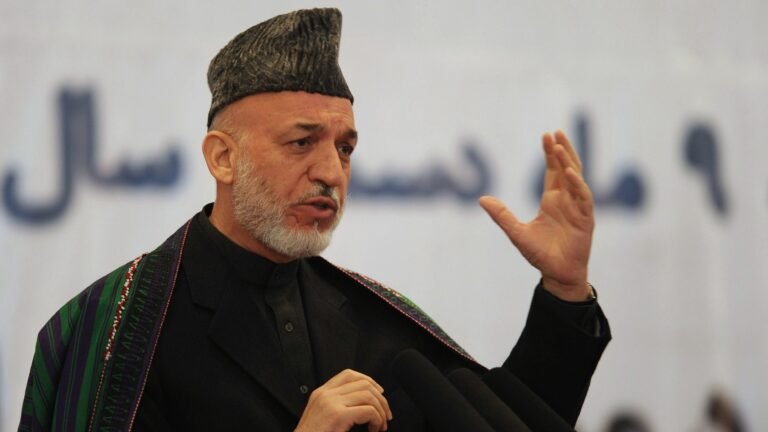 حامد کرزی:د نجونو پر زده کړو بندیز افغانستان د خطرناک بحران پر لور روان کړی