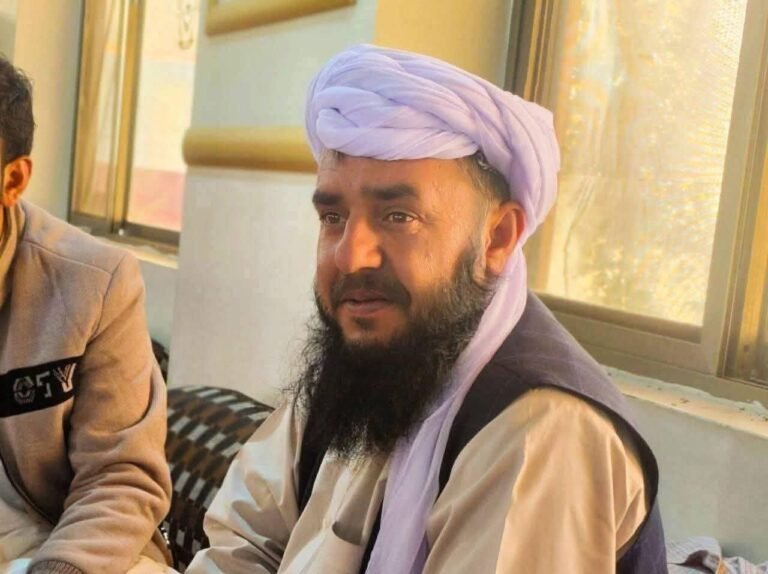 د جمعیت علماء اسلام ګوند د غړو پرلپسې وژنه؛مولانا عبدالحق د نامعلومه وسله والو لخوا په ډزو ووژل شو