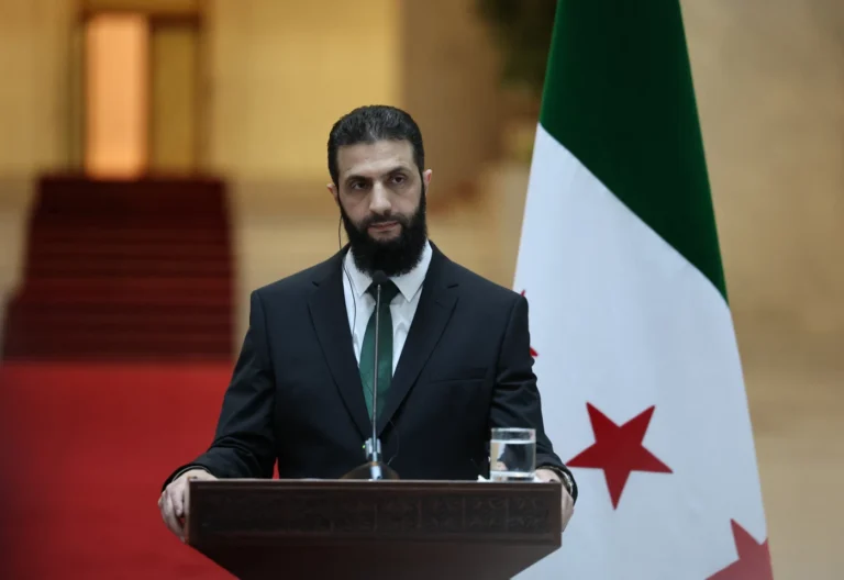 احمد الشرع:هېواد مو د بهرنیو دسیسو او د نورو د موخو د پلي کېدو ډګر نه دی