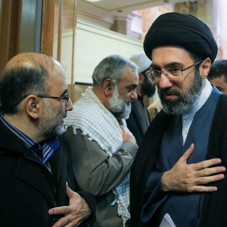 مجتی خامنه‌يي:د تفاهم‌نامې په اړه مې بل نظر درلود؛ خو د ولسمشر د ژمنې له امله مې اجازه ورکړه