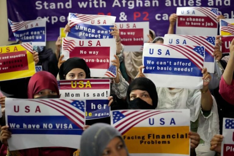 ملګري ملتونه:افغان کډوال لا هم د درېیم هېواد د بیا مېشتېدو تر ټولو ستره اړتیا لرونکې ډله ده