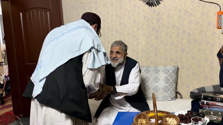 دیدار و عیادت انس حقانی از استاد حبیب‌الله رفیع