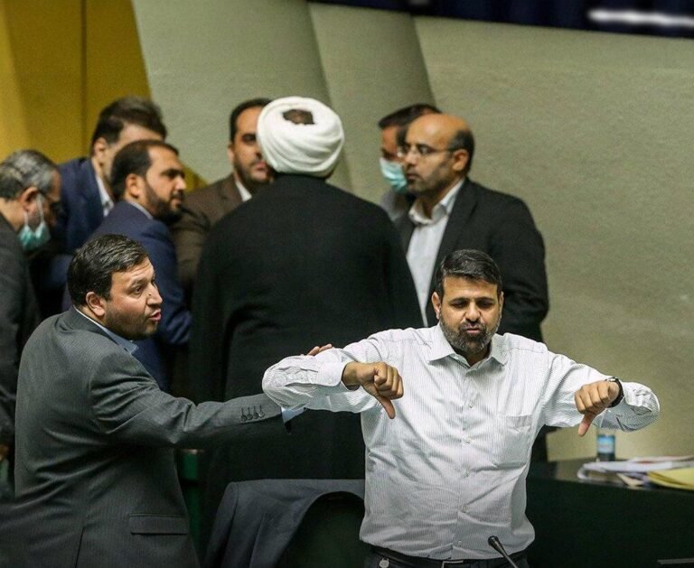 روزنامه کیهان:جزئیات تفاهم‌نامه با آمریکا نباید از مجلس و مردم پنهان بماند