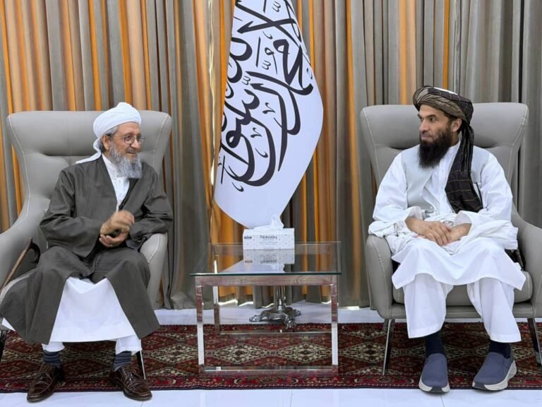 داکتر عصمت‌الله مجددی از ترکیه به افغانستان بازگشت