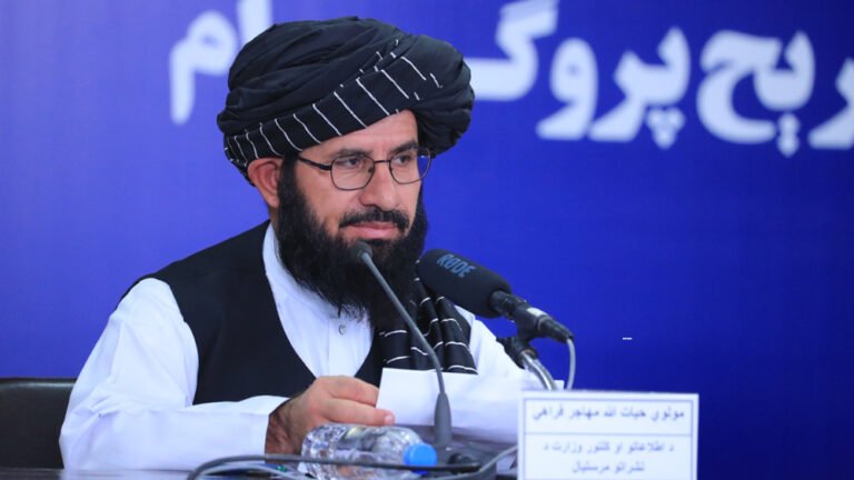 مهاجر فراهي:«اسلامي امارت» به د پاکستان د بریدونو ځواب په مناسب وخت کې ورکړي