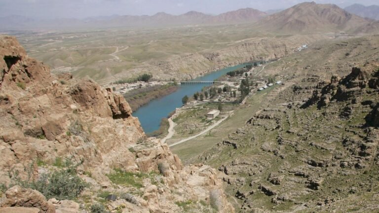 هلمند خواستار گسترش همکاری‌های اقتصادی با ایران شد