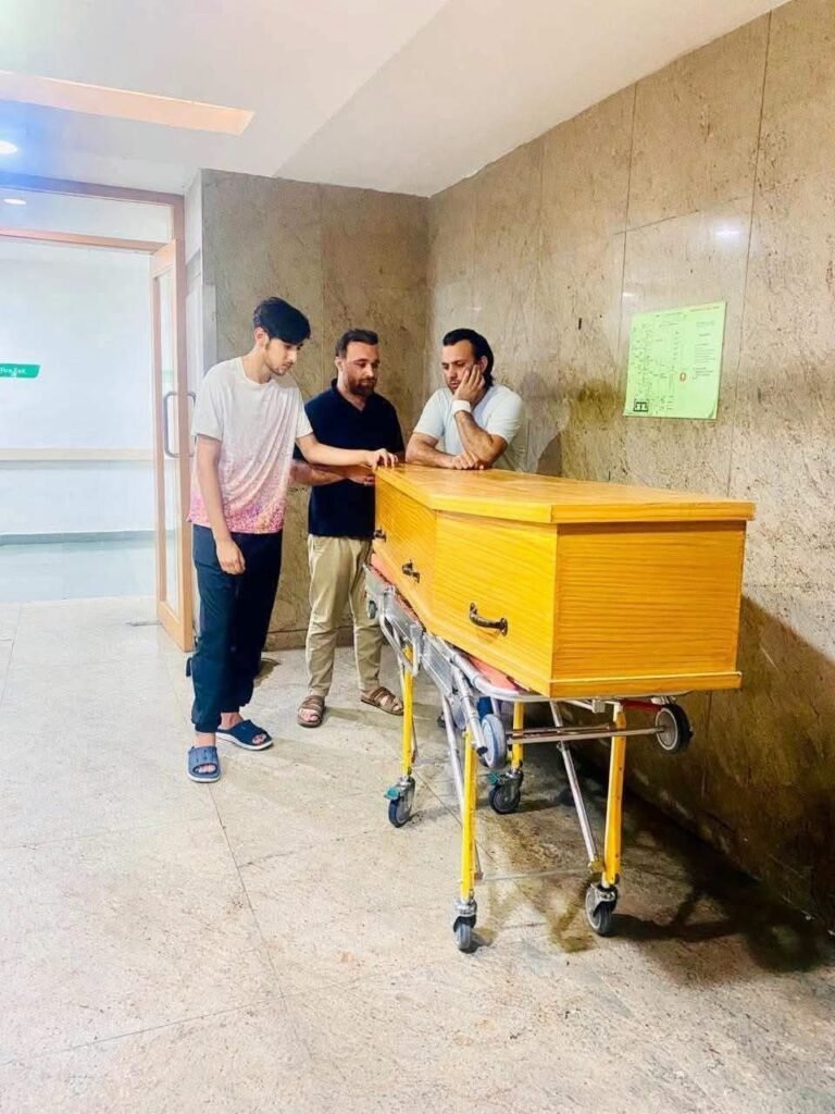 پیکر شاپور ځدراڼ دقایقی بعد قرار است  به کابل برسد و مراسم تشییع فردا برگزار خواهد شد