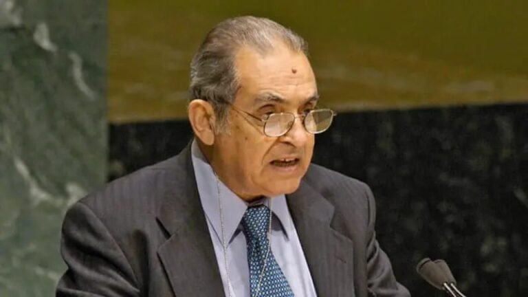 په ملګرو ملتونو کې د افغانستان پخوانی استازی؛عبدالغفور روان فرهادي په ۹۶ کلنۍ کې وفات شو