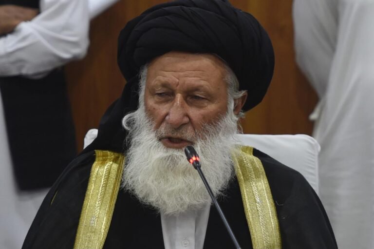 مولانا شیراني: پاکستانی رژیم د لوېدیځ مأمور دی او د وطن په خیانت د بادارانو ګټې ساتي