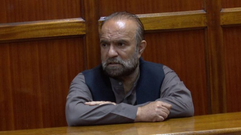 ظاهر قدیر؛د نشه‌یي توکو او وسلو د قاچاق د تورونو په تړاو امریکا ته وسپارل شو